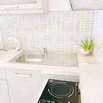 Sea Side Serenity 6 *
