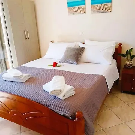 Sea Side Serenity 6 Apartment Himare