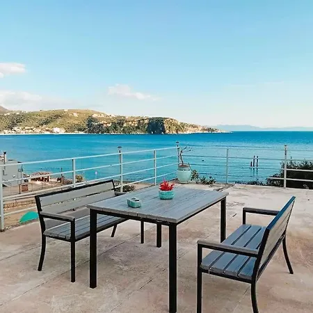 Sea Side Serenity 6