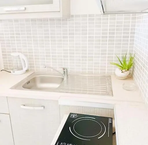 Sea Side Serenity 6 *