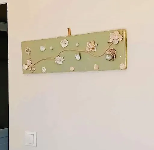 Sea Side Serenity 6 *